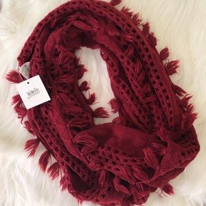 BP NEW WITH TAGS RED SCARF
